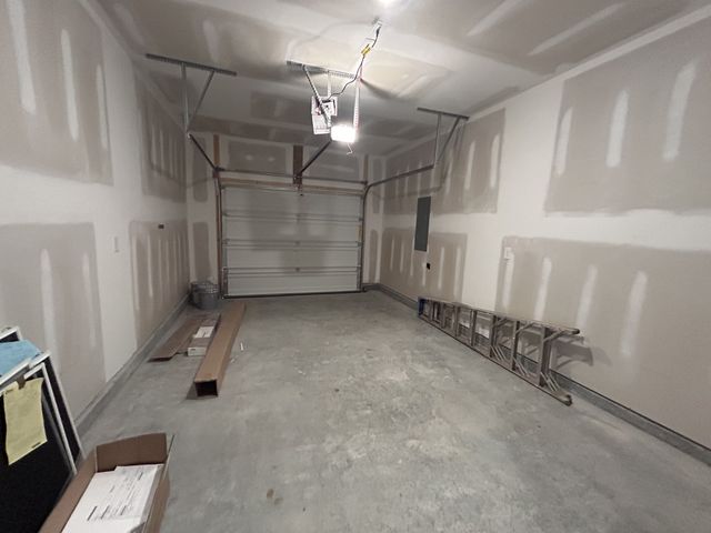 5109 Pace Park Cir, Columbia, TN 38401