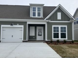 5109 Pace Park Cir, Columbia, TN 38401