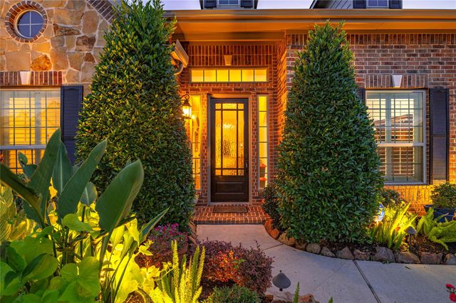 5518 Sierra Court, Pasadena, TX 77505