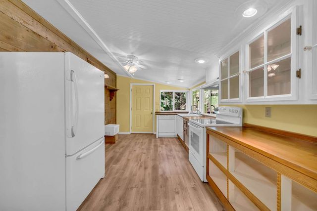 820 Ash Loop Road, Blue Ridge, GA 30513