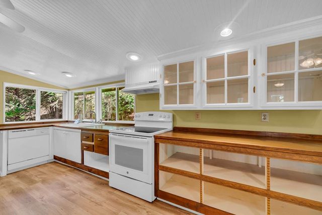 820 Ash Loop Road, Blue Ridge, GA 30513