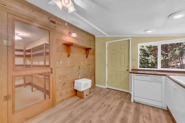820 Ash Loop Road, Blue Ridge, GA 30513