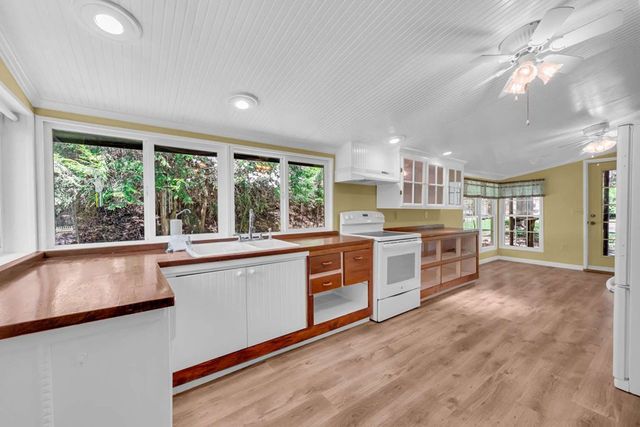 820 Ash Loop Road, Blue Ridge, GA 30513