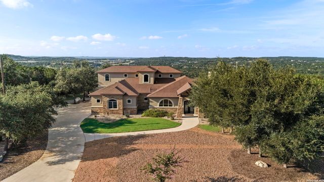 8 BRAEBURN CT, Bulverde, TX 78163