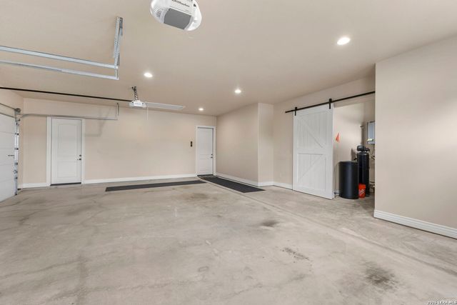 8 BRAEBURN CT, Bulverde, TX 78163
