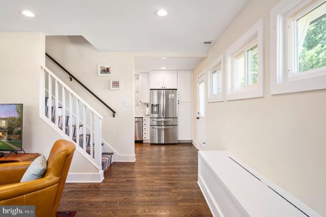 6812 QUANDER RD, Alexandria, VA 22307