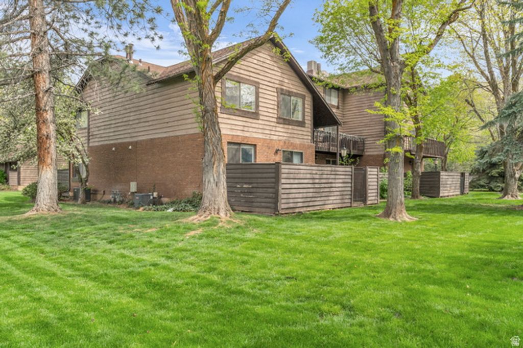 Image 1 of property listing at 1120 E CANYON RD #28, Ogden, UT 84404