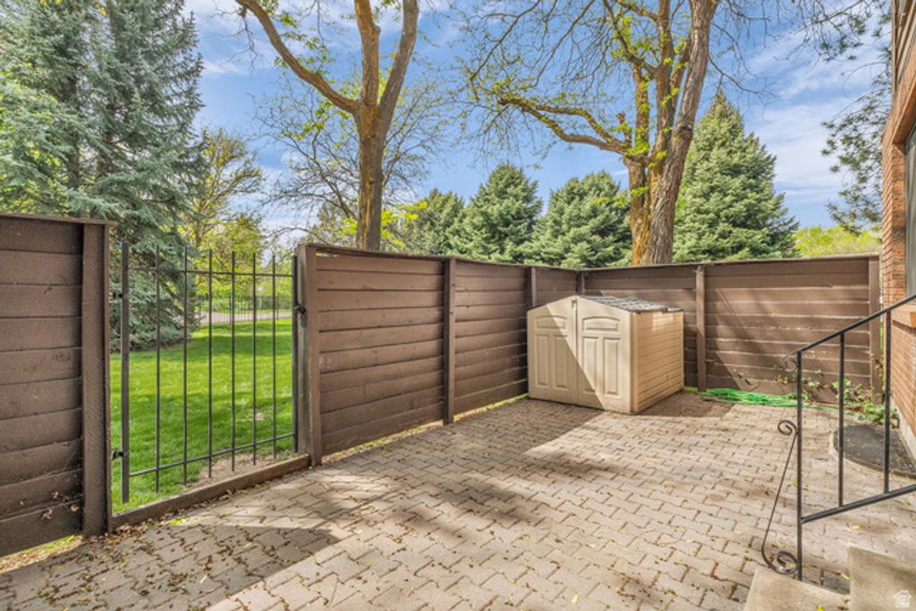 Image 23 of property listing at 1120 E CANYON RD #28, Ogden, UT 84404