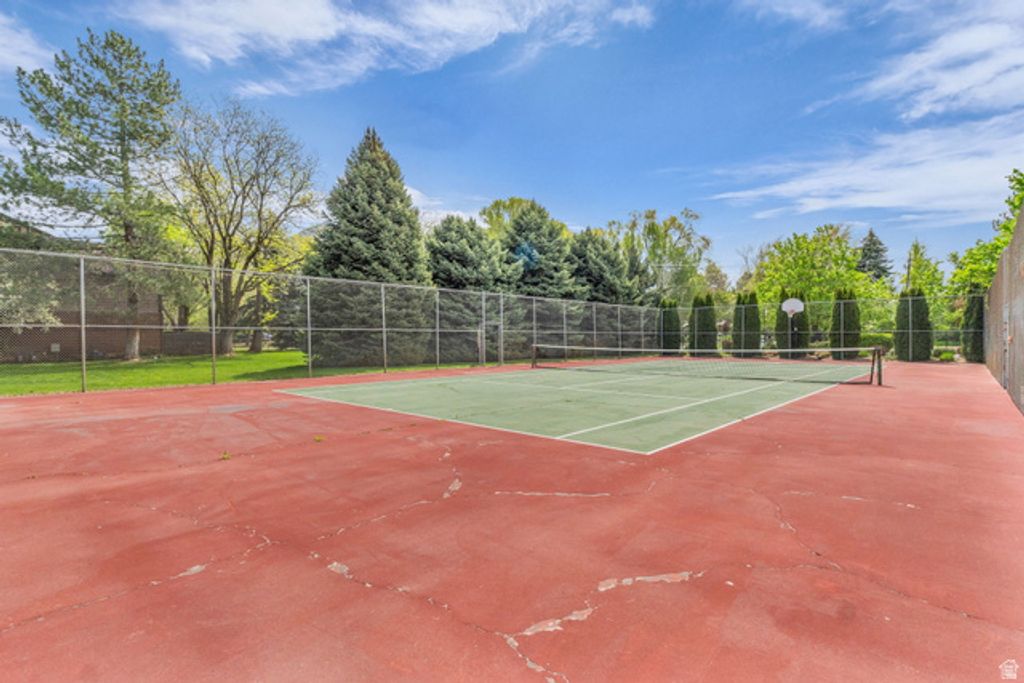 Image 27 of property listing at 1120 E CANYON RD #28, Ogden, UT 84404