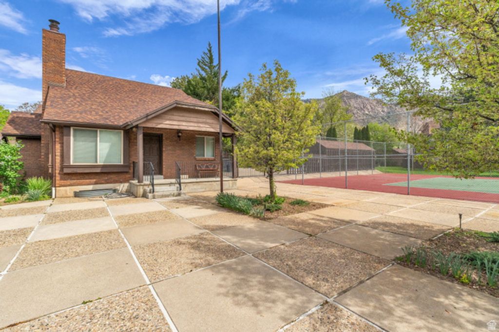 Image 28 of property listing at 1120 E CANYON RD #28, Ogden, UT 84404