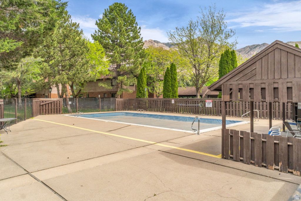 Image 29 of property listing at 1120 E CANYON RD #28, Ogden, UT 84404