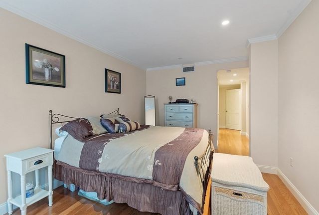 426 Main St 205, Stoneham, MA 02180