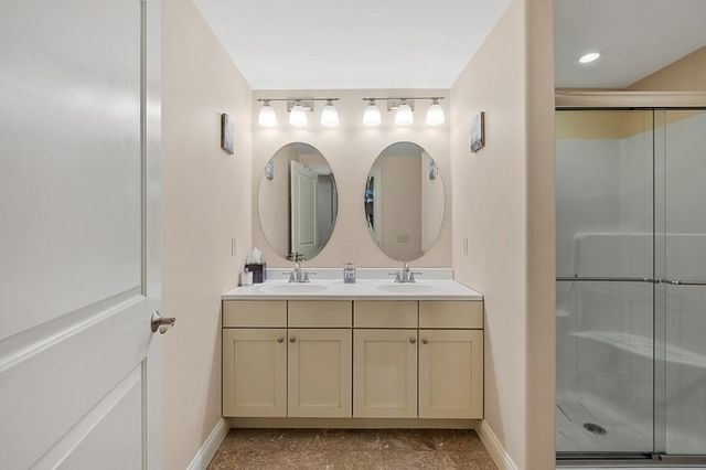 426 Main St 205, Stoneham, MA 02180