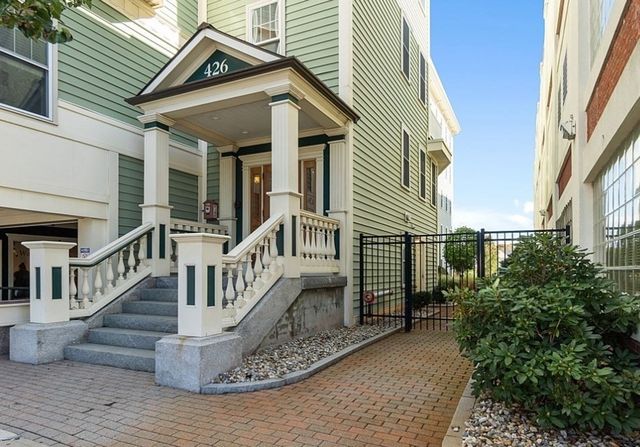 426 Main St 205, Stoneham, MA 02180