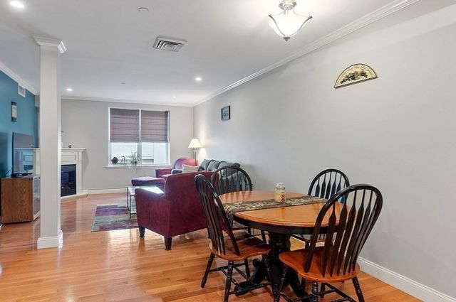 426 Main St 205, Stoneham, MA 02180