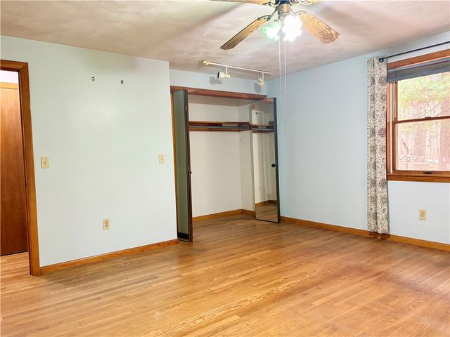 86 Central Pike, Scituate, RI 02857