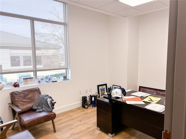 2522 S Pinnacle Hills Parkway 106, Rogers, AR 72758