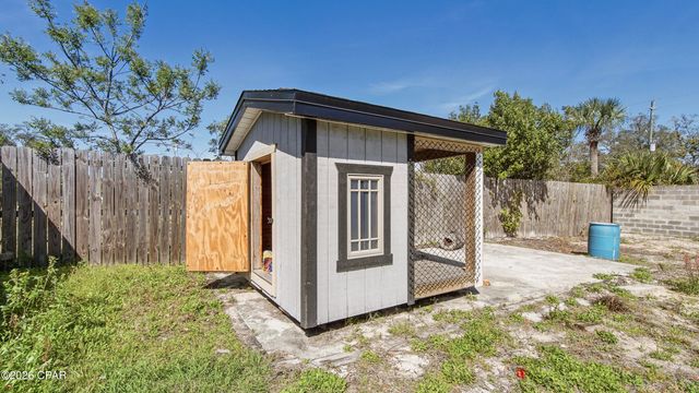 1613 Hickory Avenue, Panama City, FL 32405