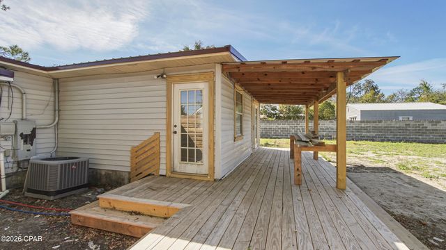 1613 Hickory Avenue, Panama City, FL 32405