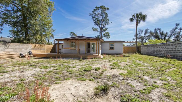 1613 Hickory Avenue, Panama City, FL 32405