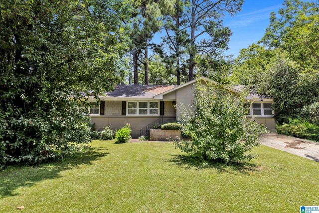 944 REEDWOOD LANE, Birmingham, AL 35235