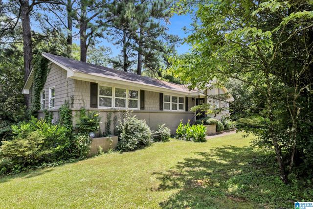 944 REEDWOOD LANE, Birmingham, AL 35235