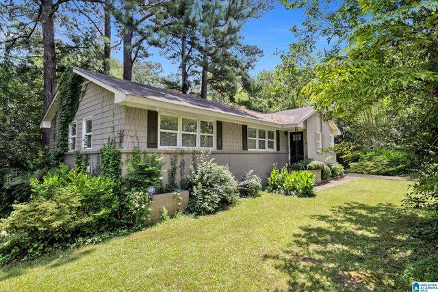 944 REEDWOOD LANE, Birmingham, AL 35235