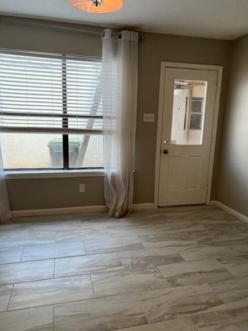 2458 Country Club Drive, Pearland, TX 77581