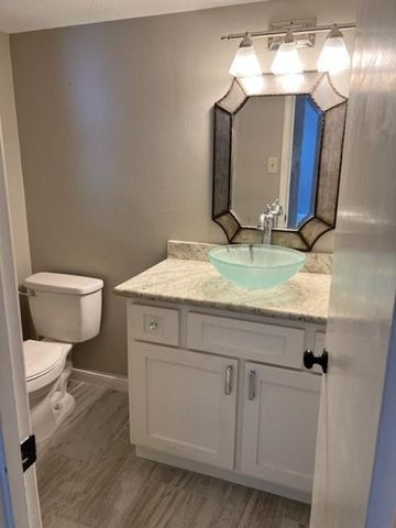 2458 Country Club Drive, Pearland, TX 77581