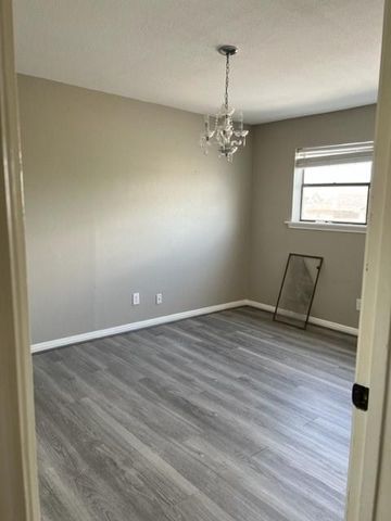 2458 Country Club Drive, Pearland, TX 77581