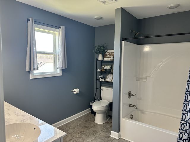 1016 Northside Dr, Dickson, TN 37055