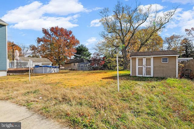 408 W 3RD AVE, Runnemede, NJ 08078