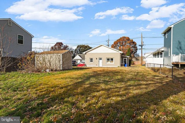 408 W 3RD AVE, Runnemede, NJ 08078