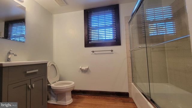 1256 SPRING HILL RD, Mclean, VA 22102