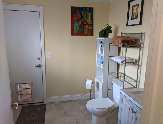 10180 Rock Creek Rd, Placerville, CA 95667