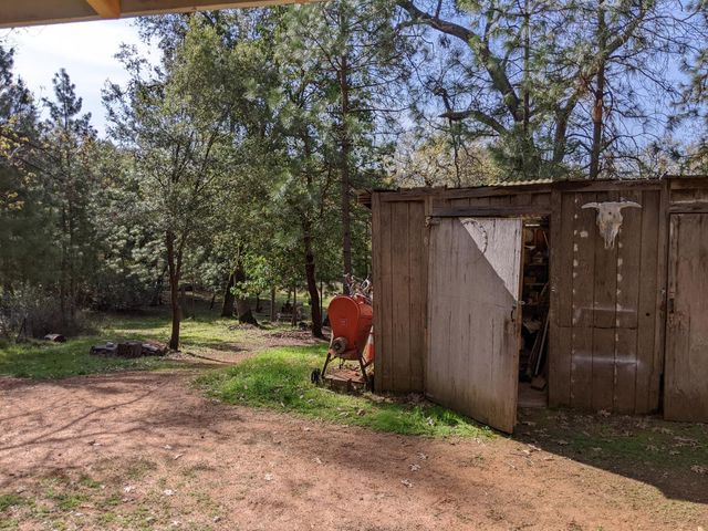 10180 Rock Creek Rd, Placerville, CA 95667