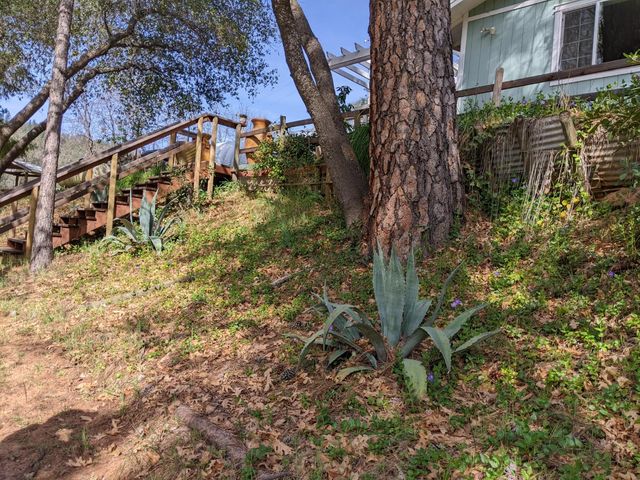 10180 Rock Creek Rd, Placerville, CA 95667