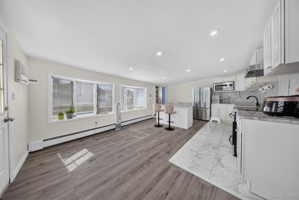 12-06 149th Street, Whitestone, NY 11357 — photo 2