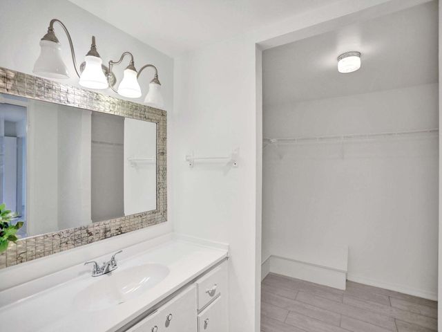 10193 N Military Trail 206, Palm Beach Gardens, FL 33410