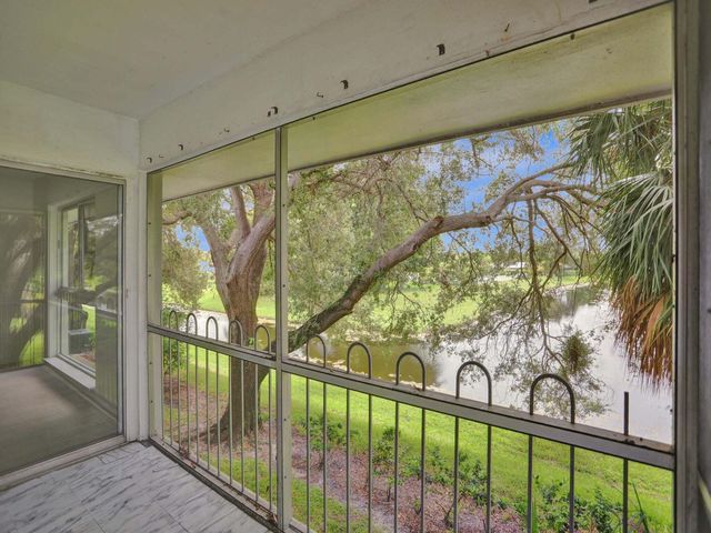 10193 N Military Trail 206, Palm Beach Gardens, FL 33410