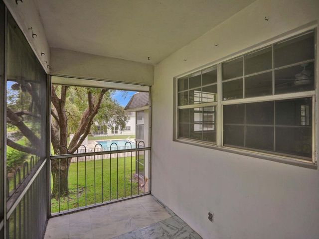 10193 N Military Trail 206, Palm Beach Gardens, FL 33410