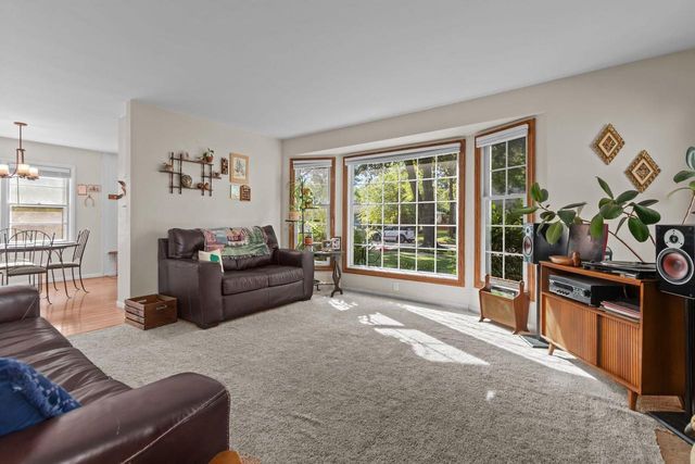 1018 E FRANCES STREET, Appleton, WI 54911