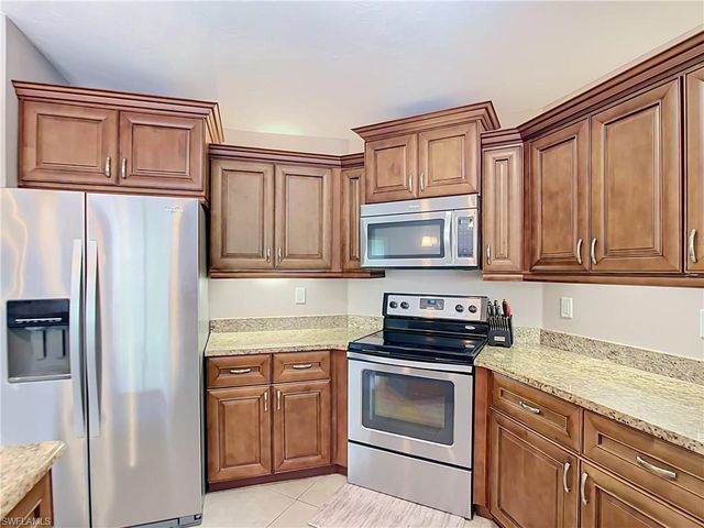 14401 Hampton Lake CT, Fort Myers, FL 33908