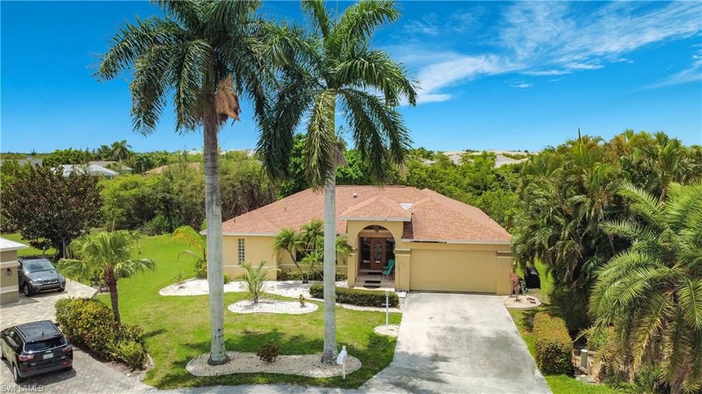 14401 Hampton Lake CT, Fort Myers, FL 33908