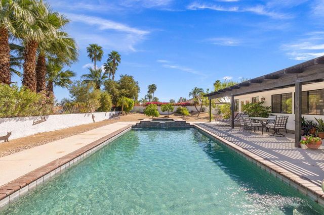 73430 Desert Rose Drive, Palm Desert, CA 92260