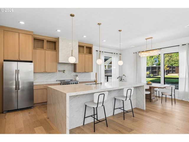 15009 Nw 13TH Ave, Vancouver, WA 98685