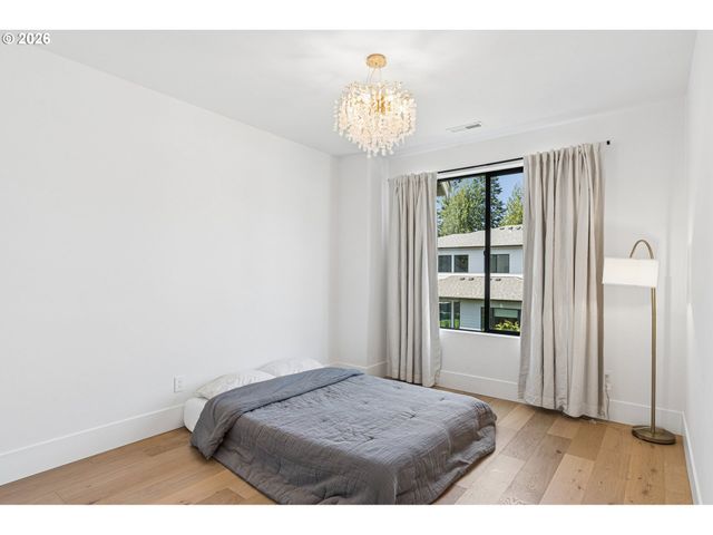 15009 Nw 13TH Ave, Vancouver, WA 98685