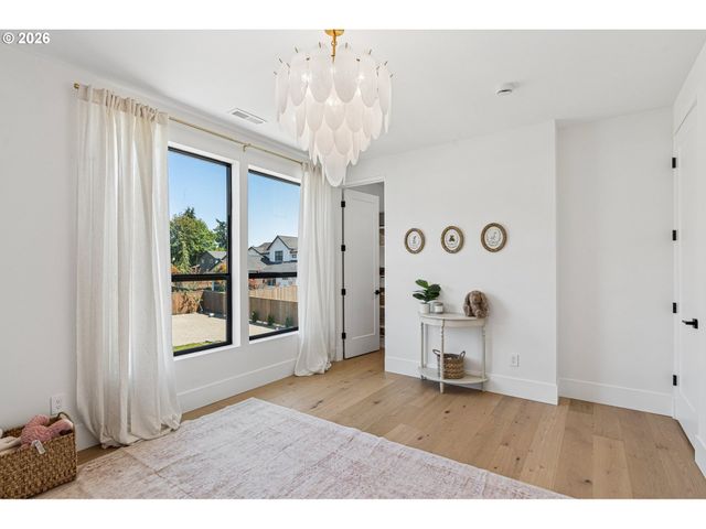 15009 Nw 13TH Ave, Vancouver, WA 98685