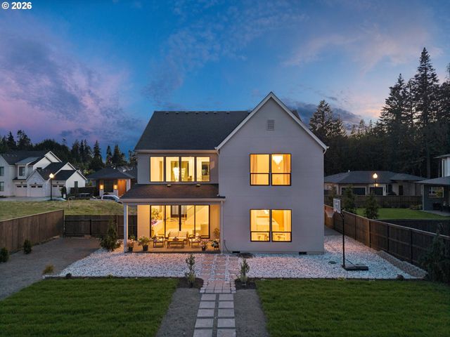 15009 Nw 13TH Ave, Vancouver, WA 98685