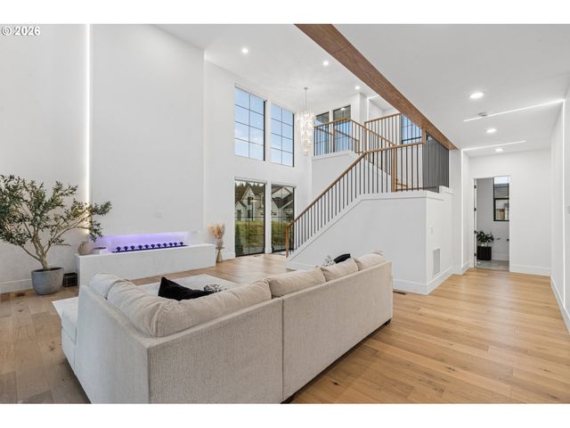 15009 Nw 13TH Ave, Vancouver, WA 98685